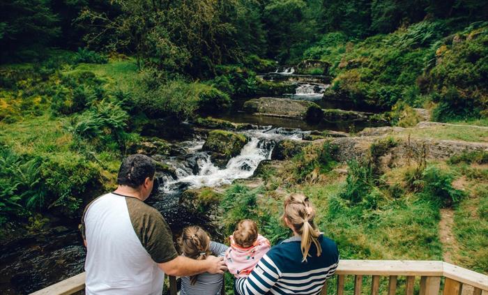 Viewing platform over cascades